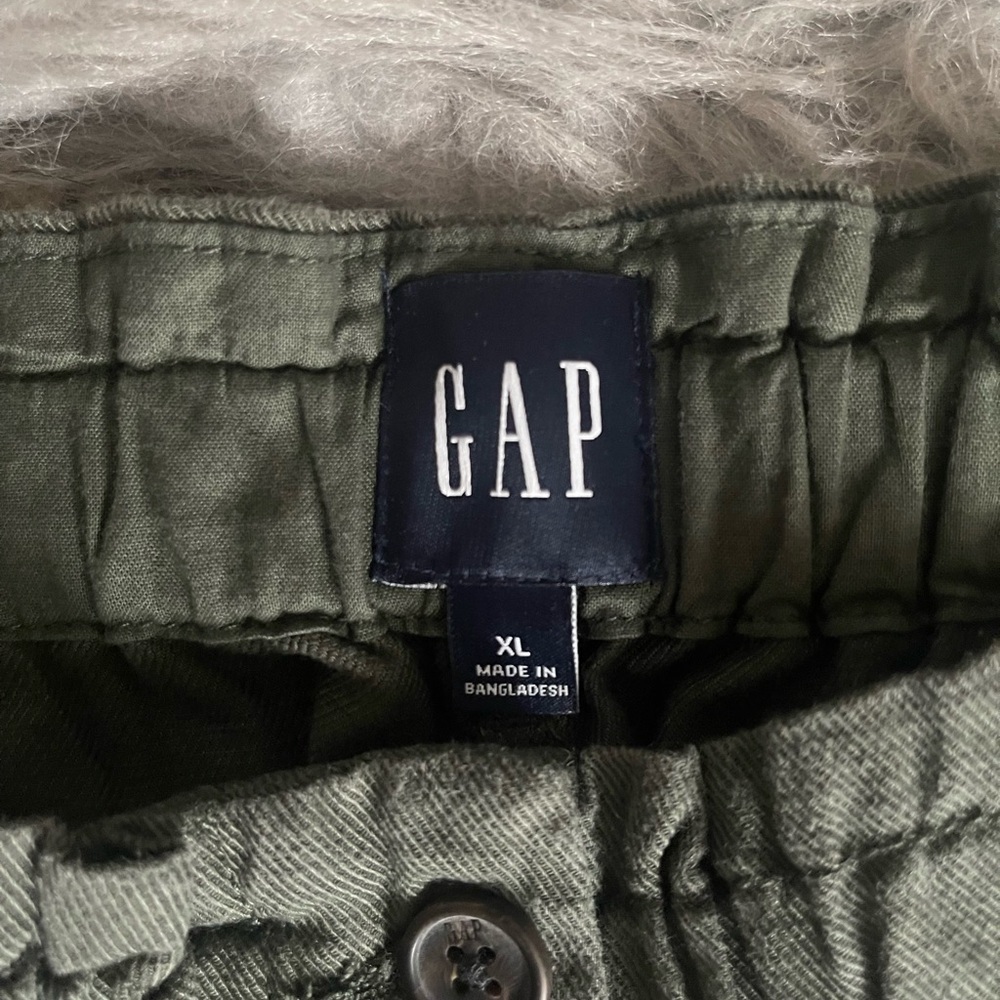 GAP Women’s Dark Olive Green Straight-Leg East Twill Pants - Picture 5 of 10